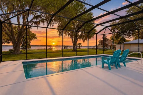 10639 SE SUNSET HARBOR ROAD
