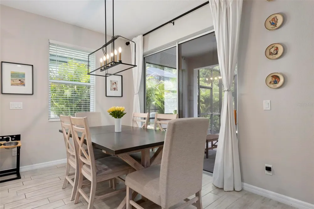 3598 SECRET STROLL DRIVE Sarasota, FL 34240