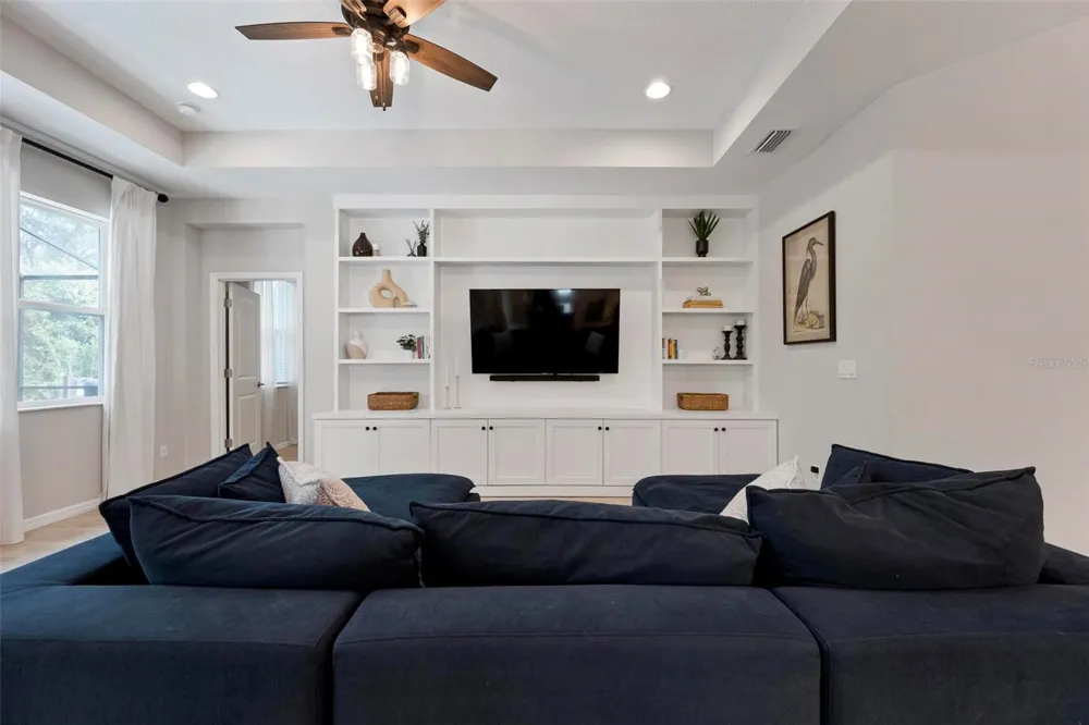 3598 SECRET STROLL DRIVE Sarasota, FL 34240