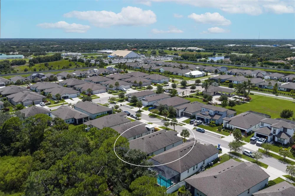 3598 SECRET STROLL DRIVE Sarasota, FL 34240