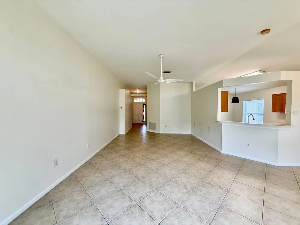 5855 COUNT TURF LANE Wesley Chapel, FL 33544