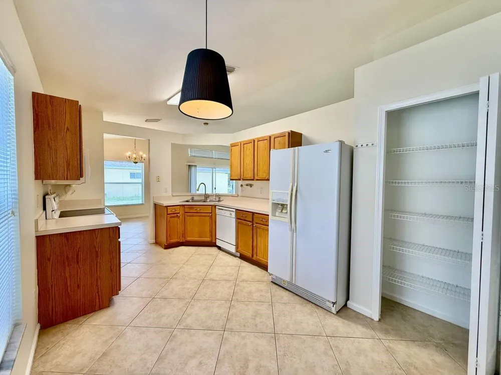 5855 COUNT TURF LANE Wesley Chapel, FL 33544