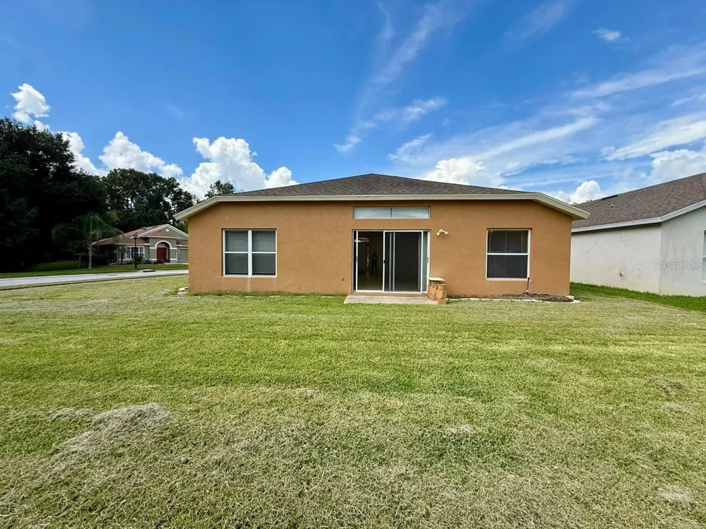 5855 COUNT TURF LANE Wesley Chapel, FL 33544