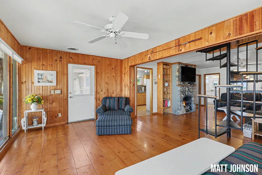 1682 Beach Street Muskegon City, MI 49441