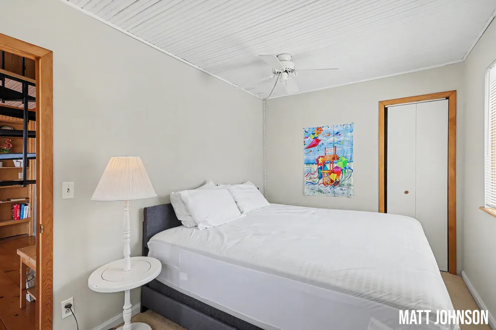 1682 Beach Street Muskegon City, MI 49441