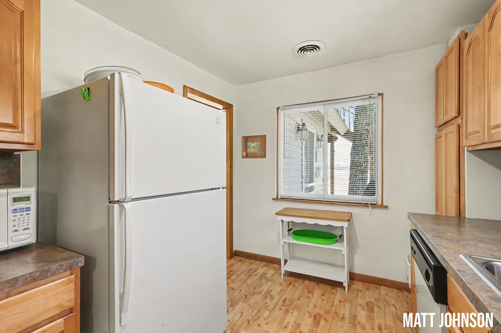 1682 Beach Street Muskegon City, MI 49441