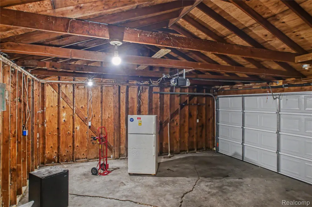 6726 Minock Street Detroit City, MI 48228
