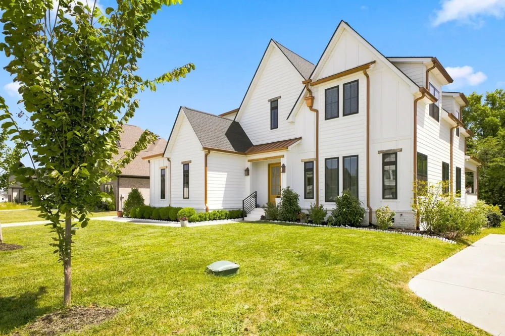 6821 Springwater St Smyrna, TN 37167