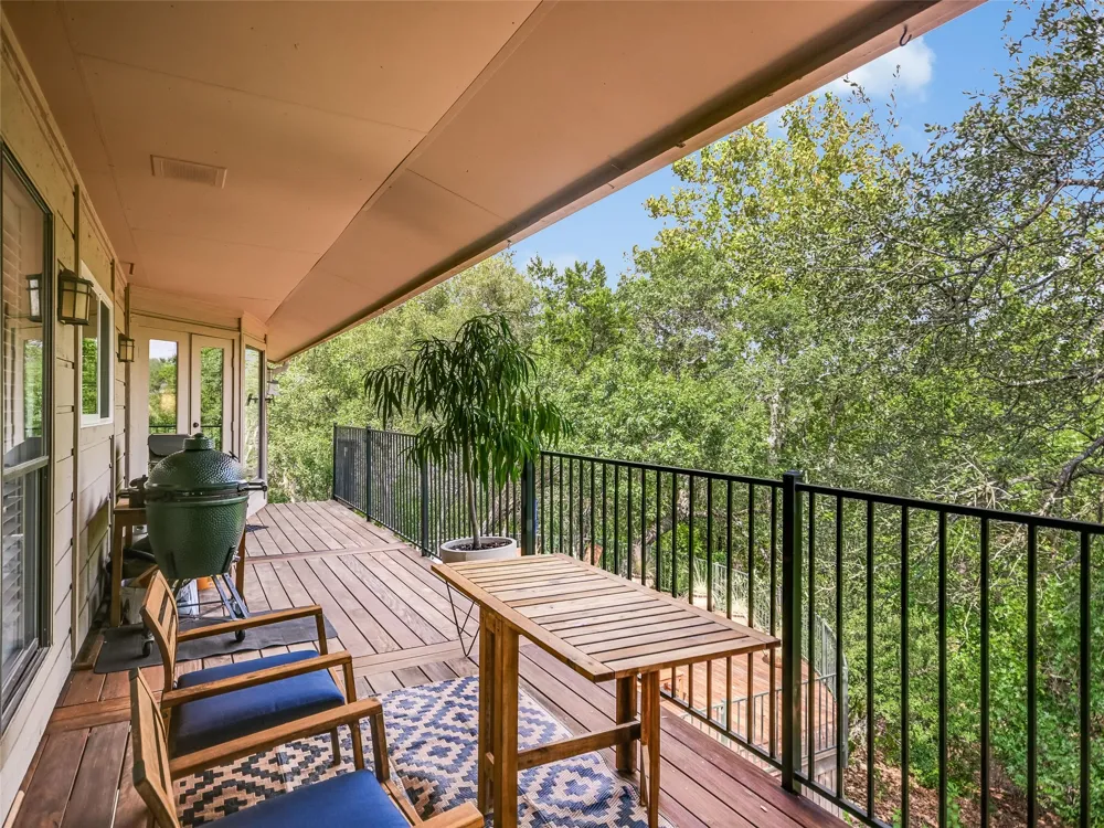 2207 Cypress Point E Austin, TX 78746