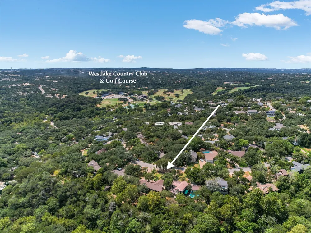 2207 Cypress Point E Austin, TX 78746