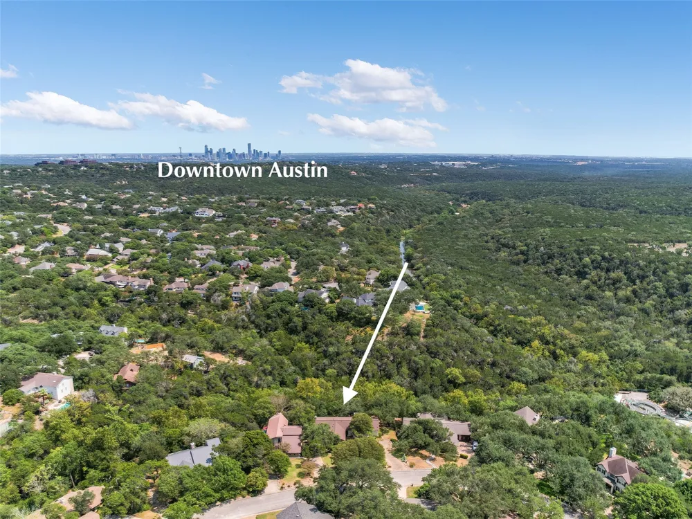 2207 Cypress Point E Austin, TX 78746