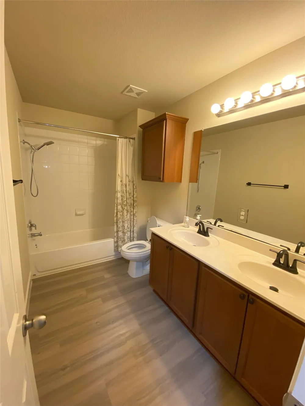 8600 Wood Stork Drive Austin, TX 78729