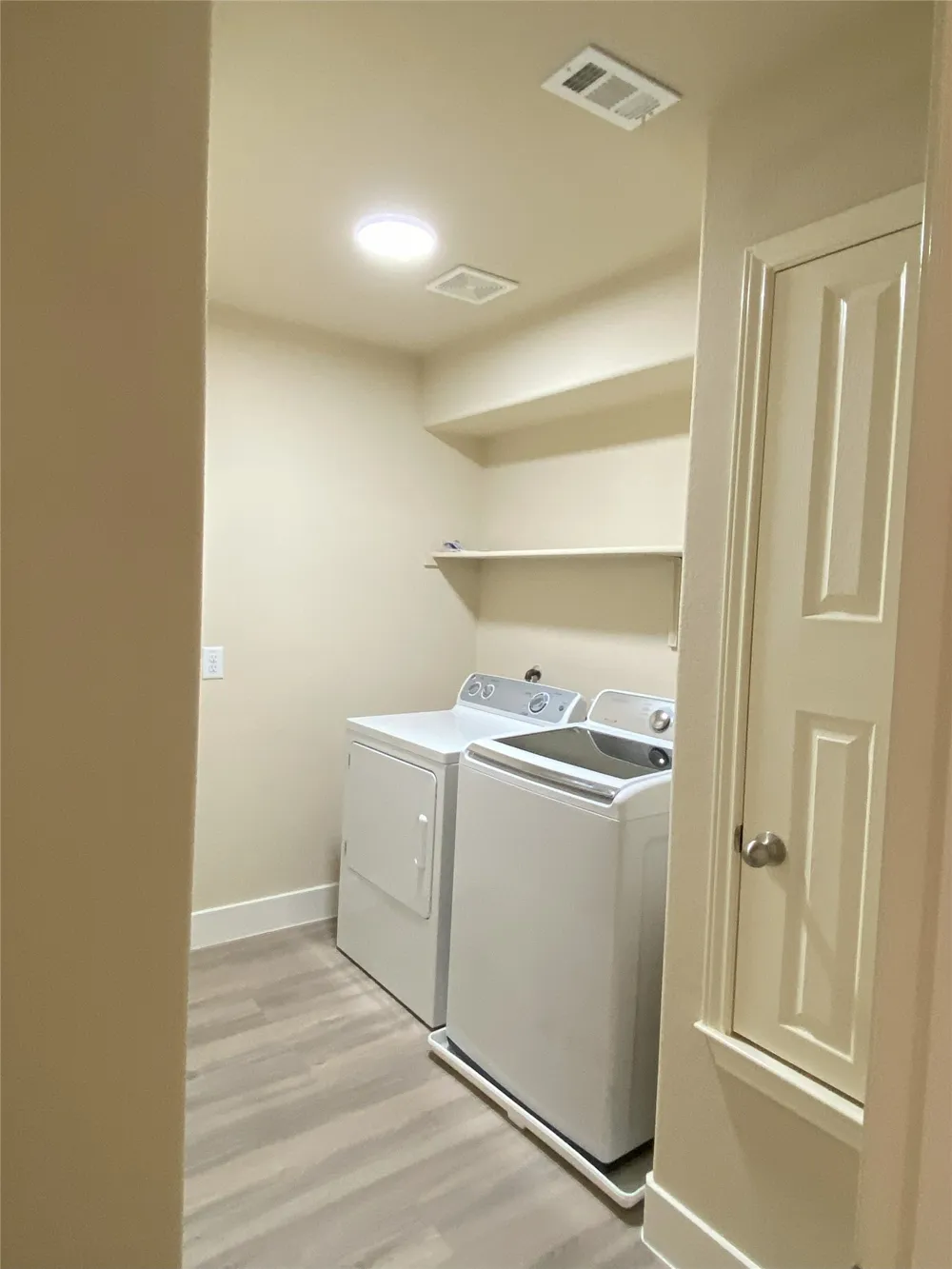 8600 Wood Stork Drive Austin, TX 78729