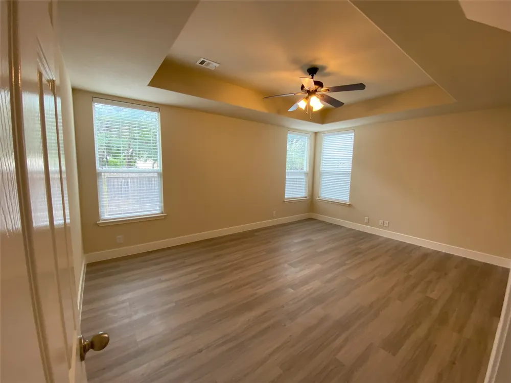 8600 Wood Stork Drive Austin, TX 78729