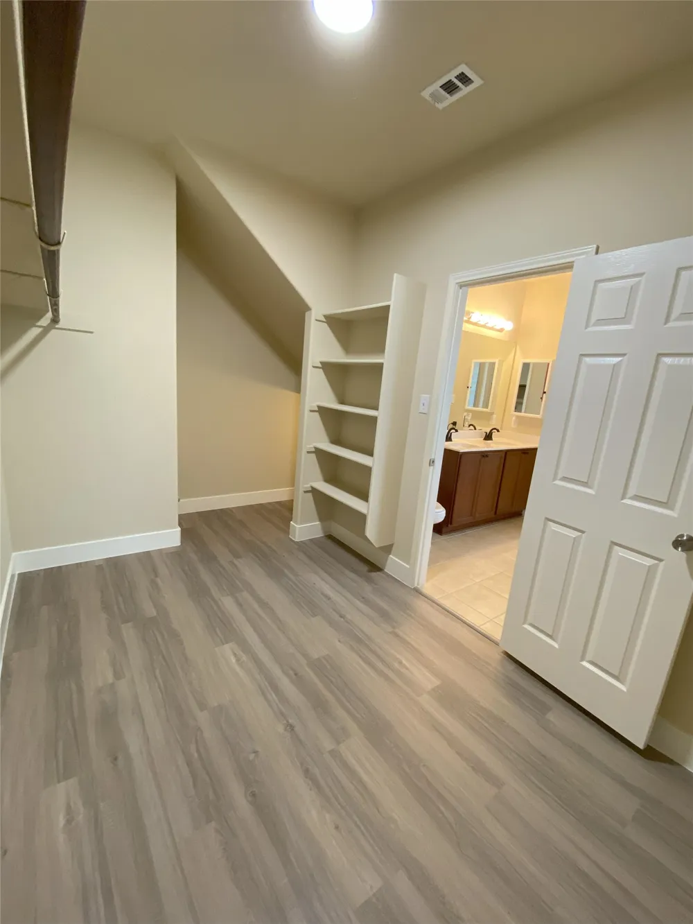 8600 Wood Stork Drive Austin, TX 78729