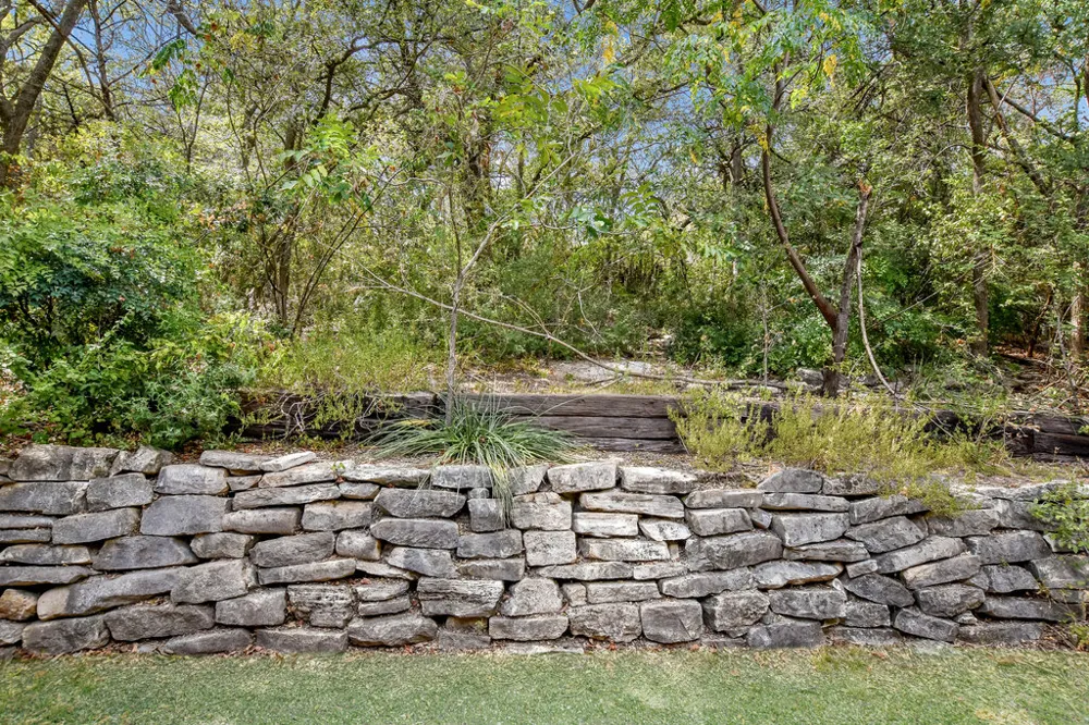 12300 Scribe Drive Austin, TX 78759