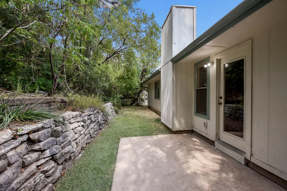 12300 Scribe Drive Austin, TX 78759