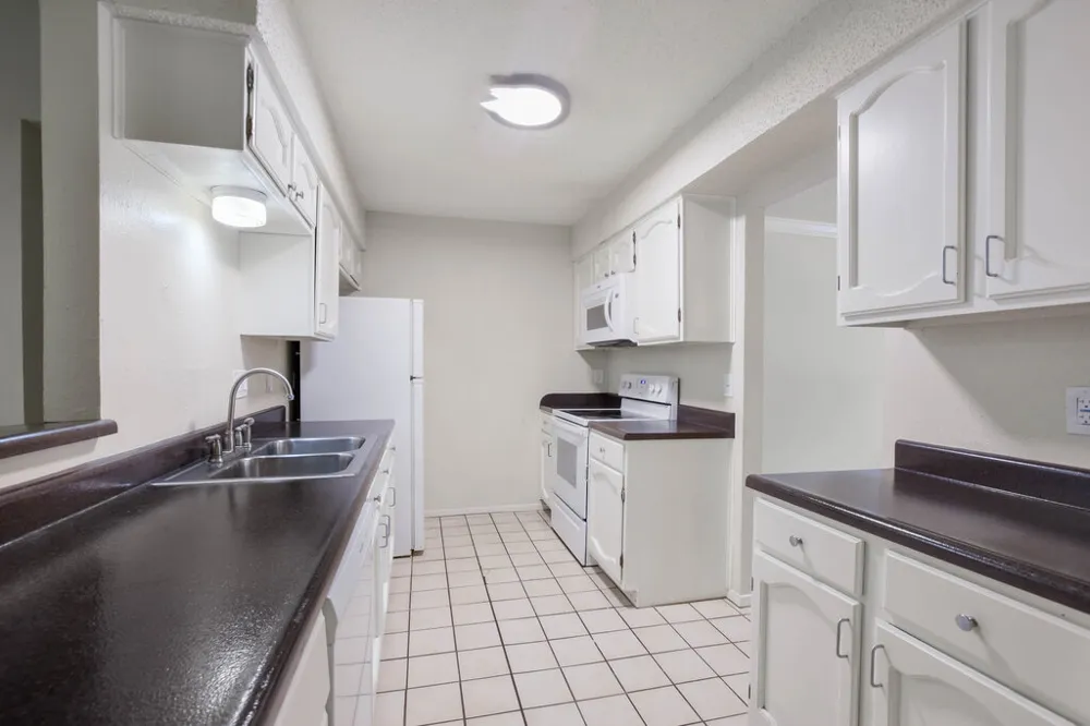 12300 Scribe Drive Austin, TX 78759