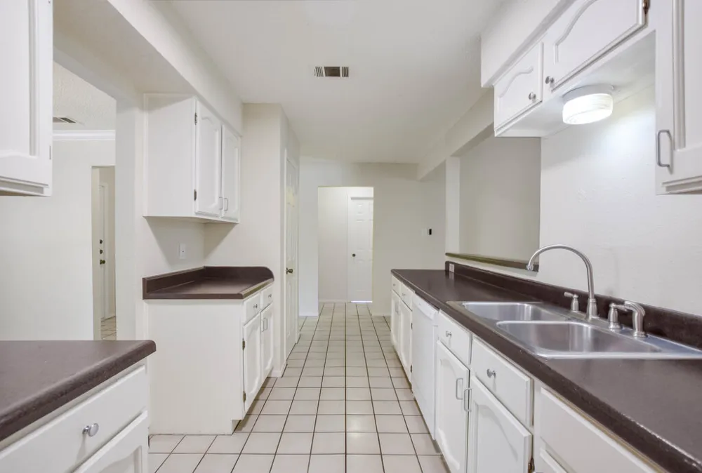 12300 Scribe Drive Austin, TX 78759