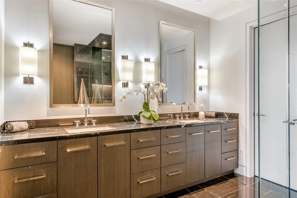 1918 Olive Street #3403 Dallas, TX 75201