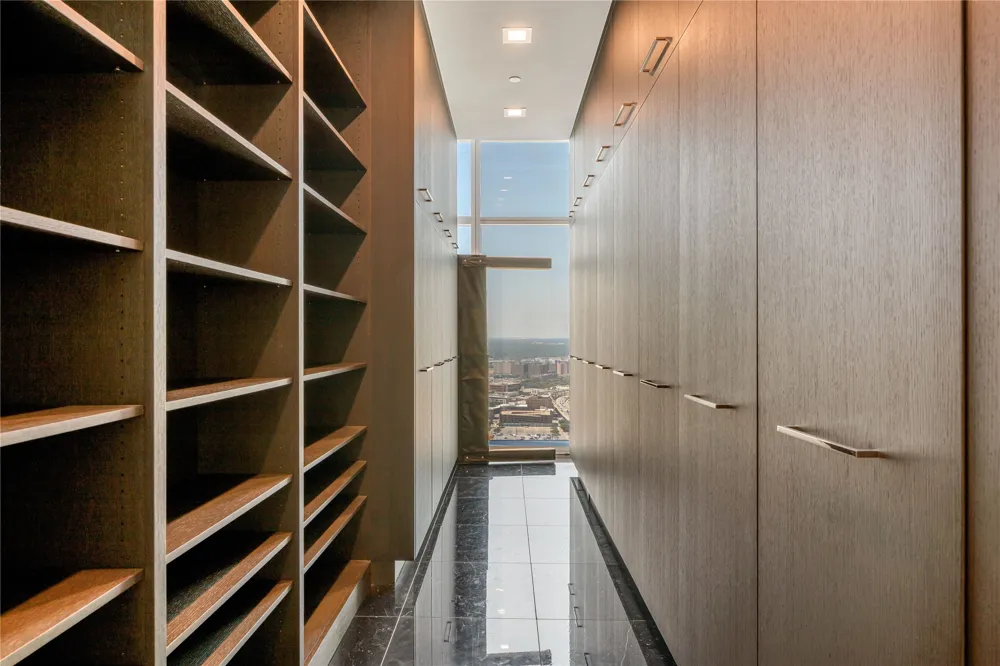 1918 Olive Street #3403 Dallas, TX 75201