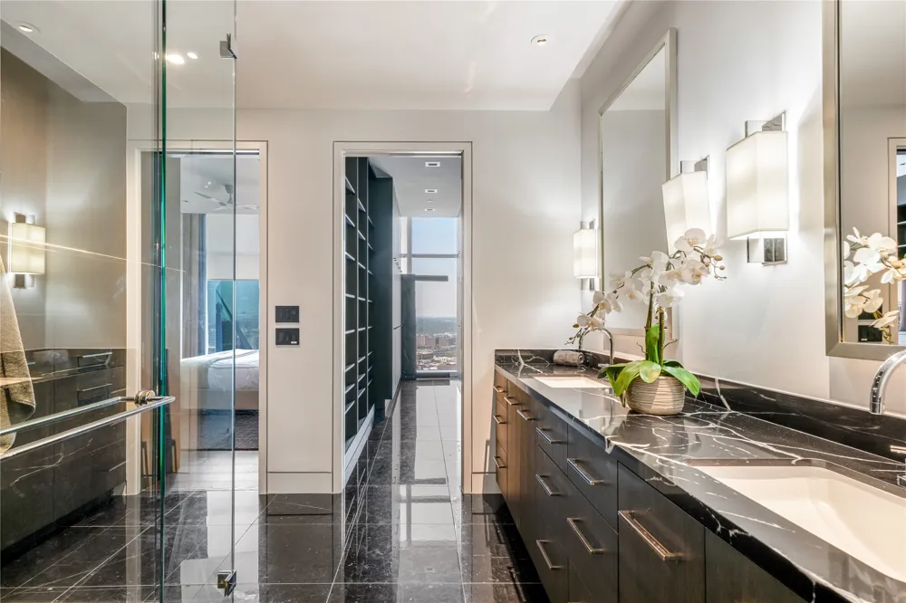 1918 Olive Street #3403 Dallas, TX 75201