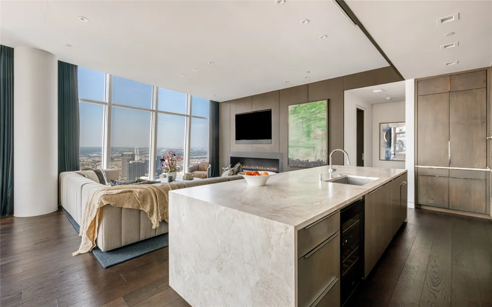 1918 Olive Street #3403 Dallas, TX 75201
