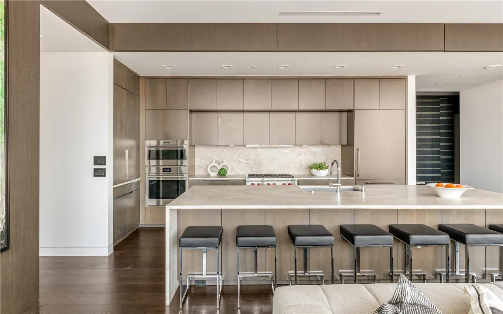 1918 Olive Street #3403 Dallas, TX 75201