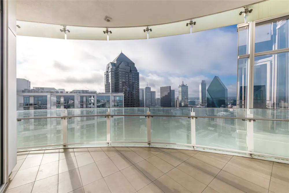 1918 Olive Street #3403 Dallas, TX 75201