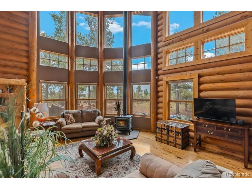 9 Arapahoe Street Woodland Park, CO 80863