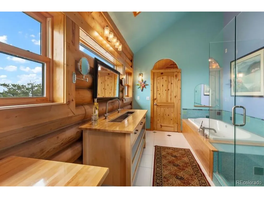 9 Arapahoe Street Woodland Park, CO 80863