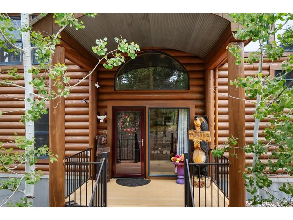 9 Arapahoe Street Woodland Park, CO 80863