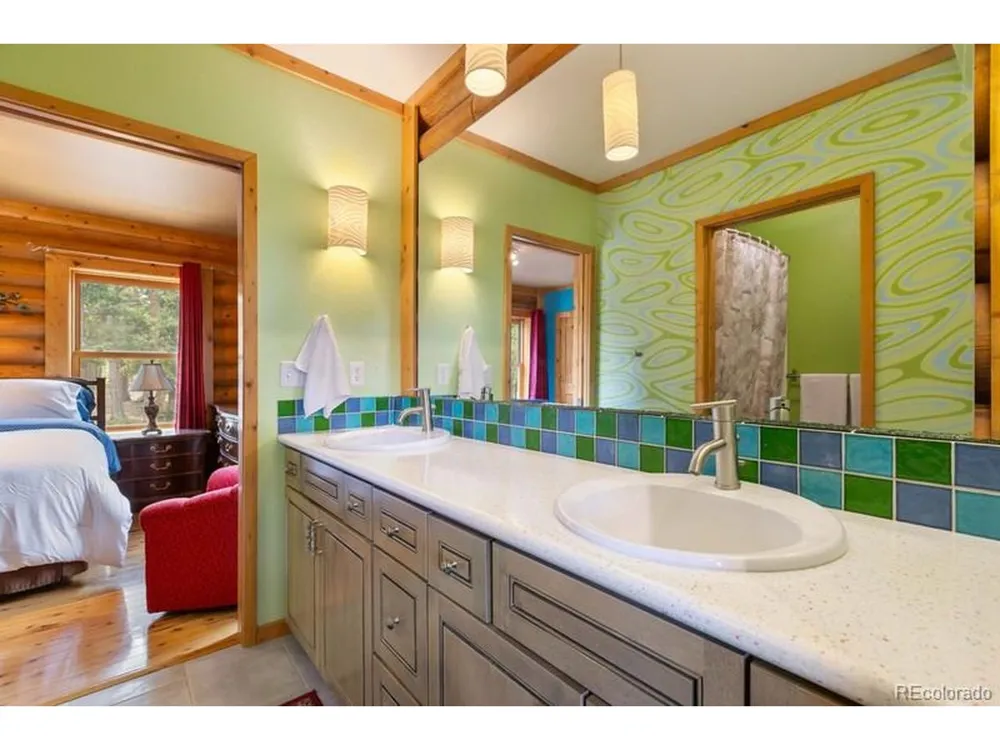 9 Arapahoe Street Woodland Park, CO 80863