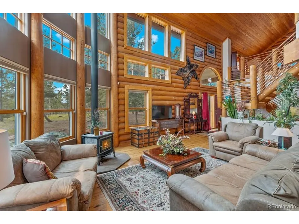 9 Arapahoe Street Woodland Park, CO 80863