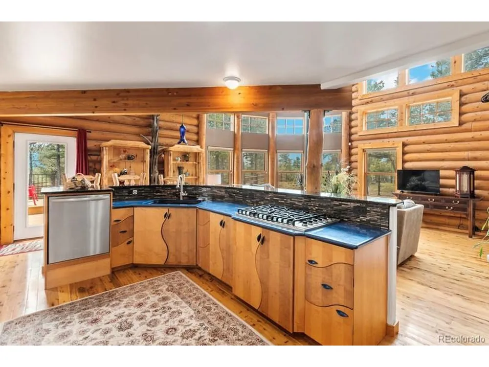 9 Arapahoe Street Woodland Park, CO 80863