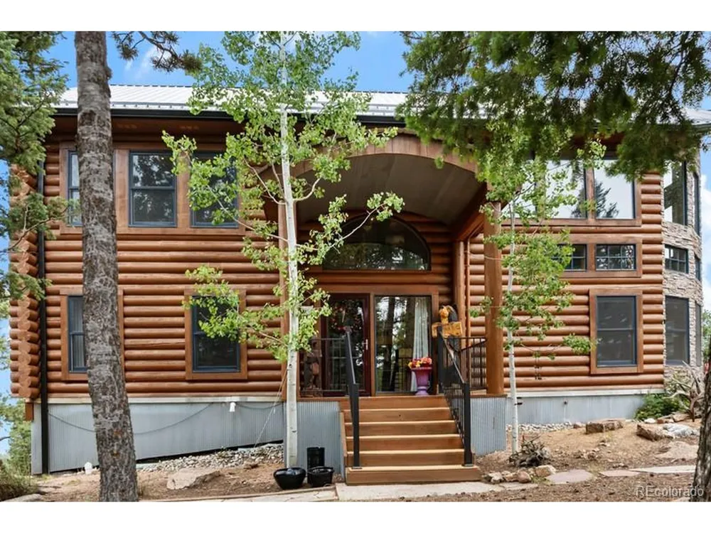 9 Arapahoe Street Woodland Park, CO 80863