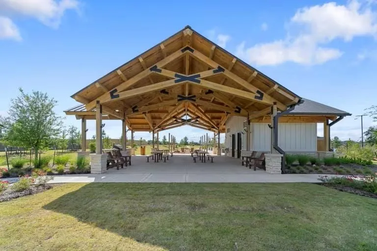 704 Amber Falls Drive Montgomery, TX 77356