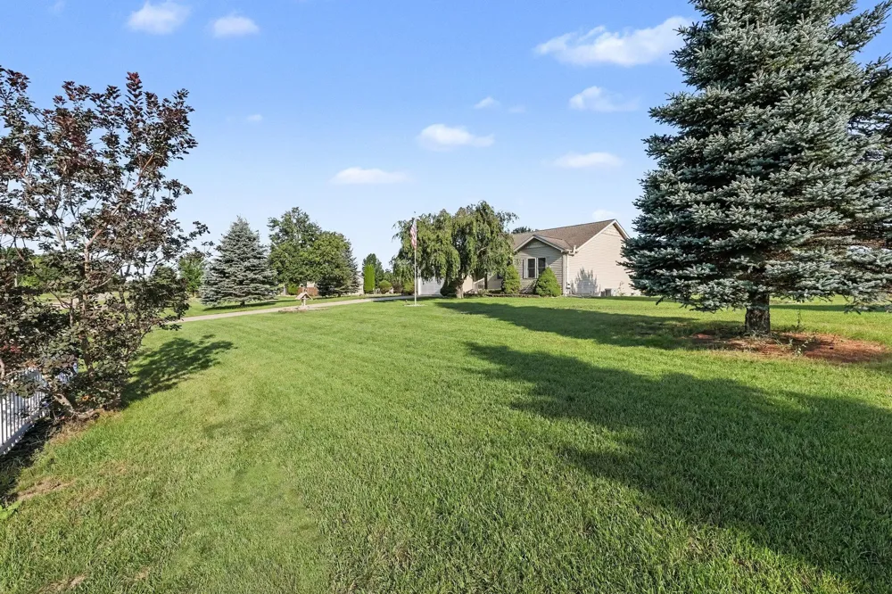 1812 Liberty Woods Road Clarklake, MI 49234