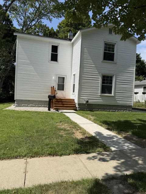 313 Morse Street