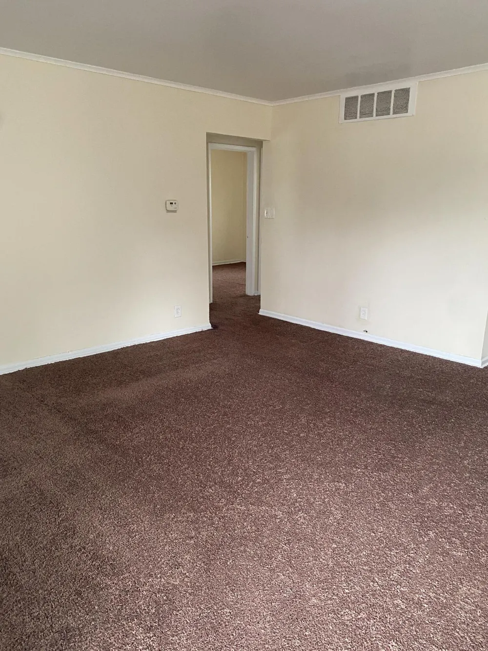 10641 S Troy Street Oak Park, MI 48237