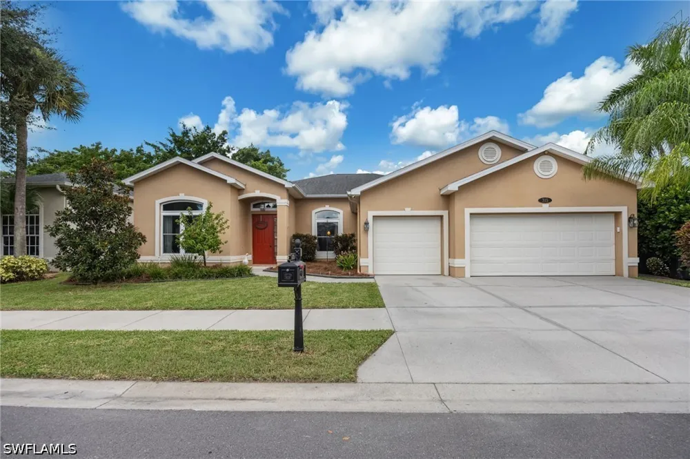 Burnt Pine Drive Naples, FL 34119