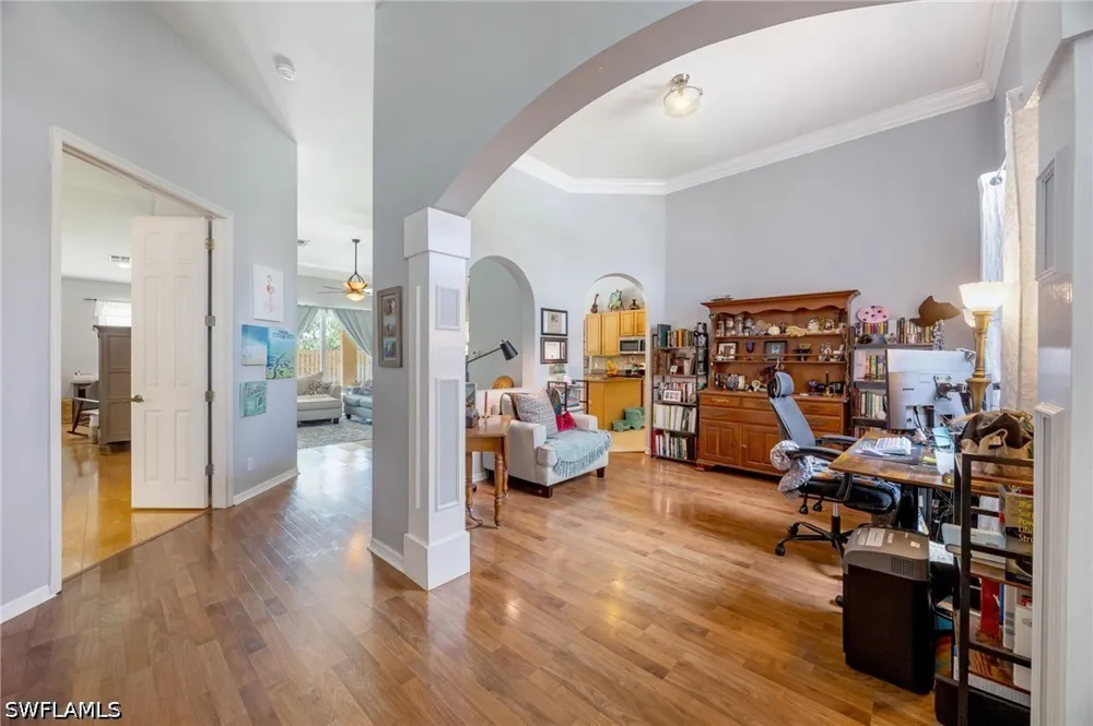 Burnt Pine Drive Naples, FL 34119