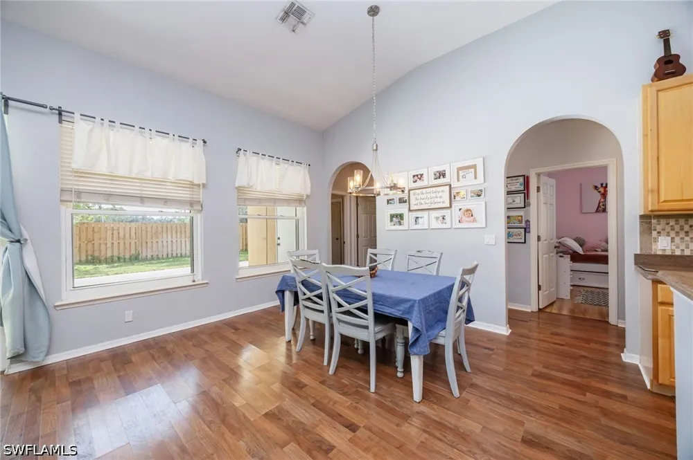 Burnt Pine Drive Naples, FL 34119