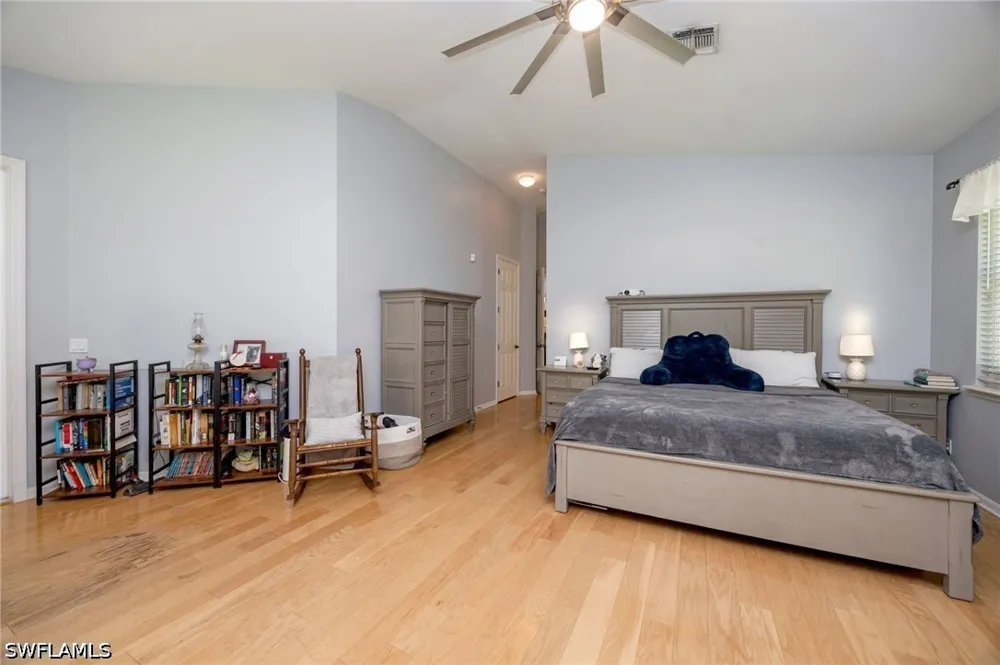 Burnt Pine Drive Naples, FL 34119