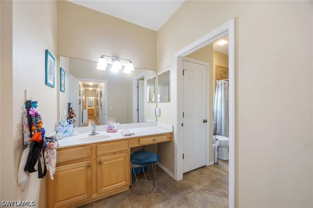 Burnt Pine Drive Naples, FL 34119