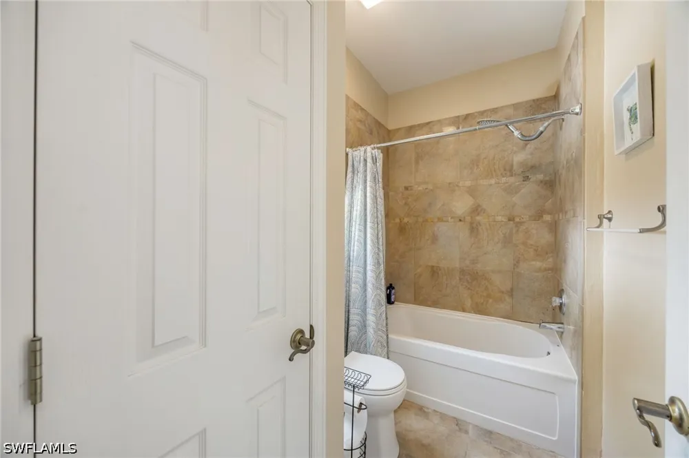 Burnt Pine Drive Naples, FL 34119