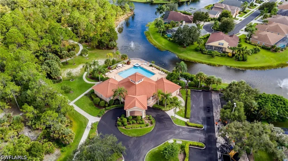 Burnt Pine Drive Naples, FL 34119