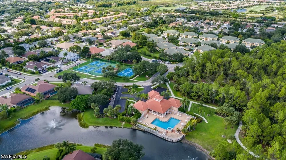 Burnt Pine Drive Naples, FL 34119