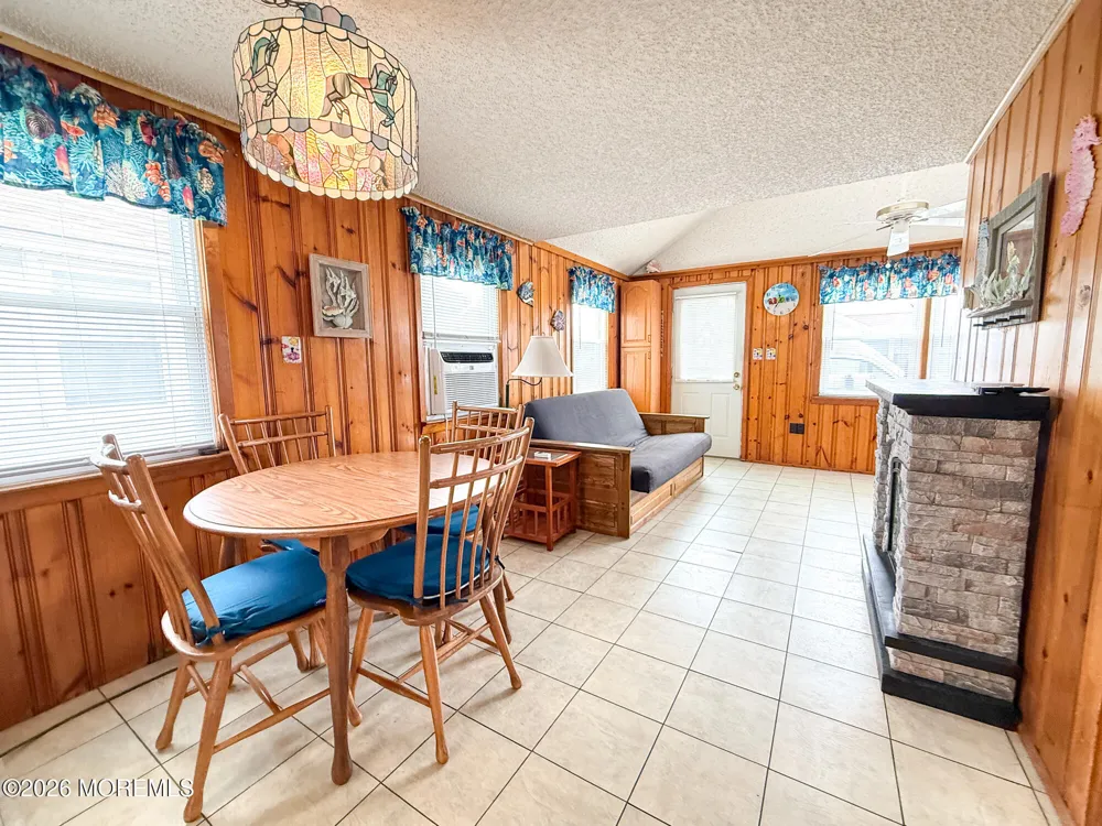 32 9th Lane #236 Seaside Park, NJ 08752