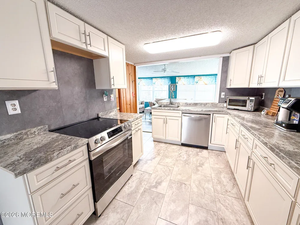 32 9th Lane #236 Seaside Park, NJ 08752